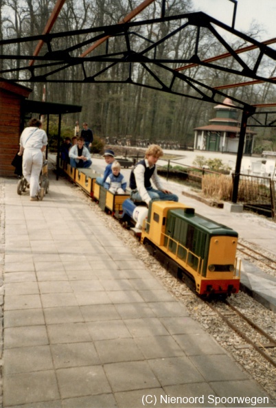station 1987-3.jpg