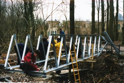 bouw stalen brug 001